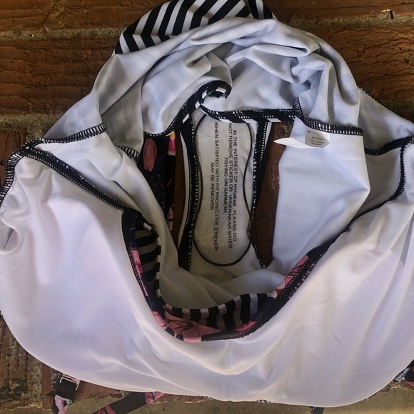 Enjoy the Sunshine New Floral & Stripe High Waisted Cut Out One Piece Swimsuit L - Picture 5 of 5